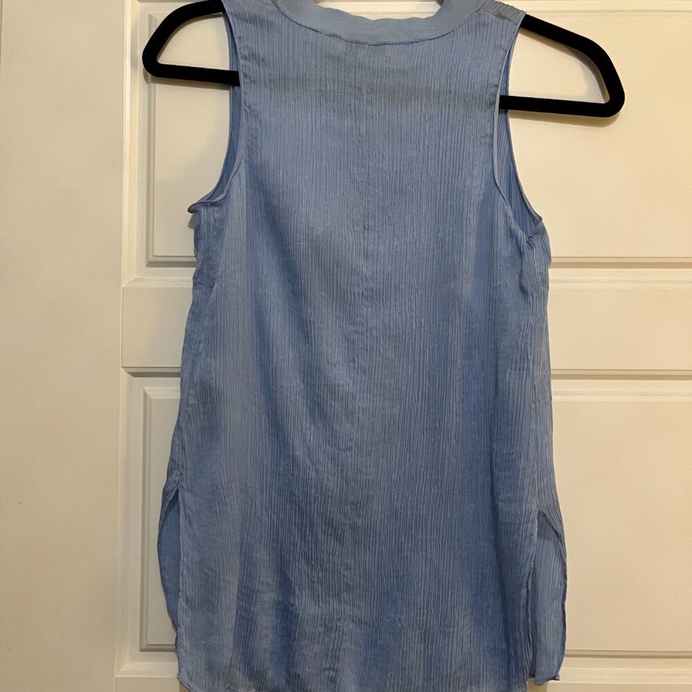 Vince Ribbed Silk Tank Top - Picture 5 of 5